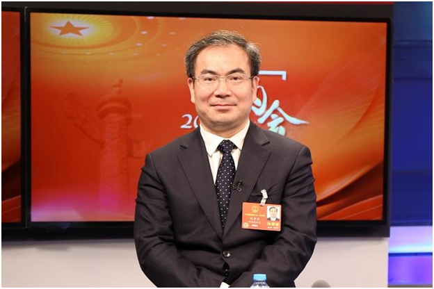 全國人大代表、張家界市市長劉革安：扶持發(fā)展“小新星”企業(yè)，推進(jìn)企業(yè)上市“破零倍增”計劃